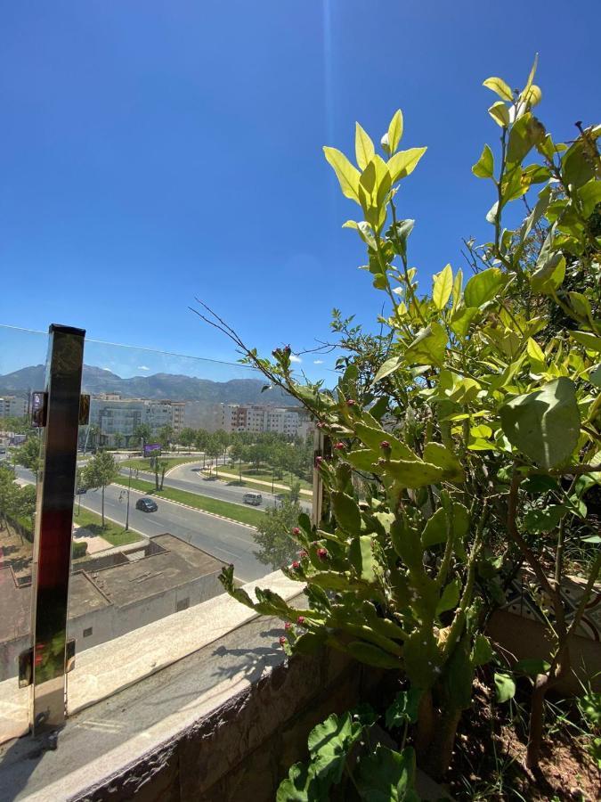 Ryad Tetouan Aeroport Luaran gambar